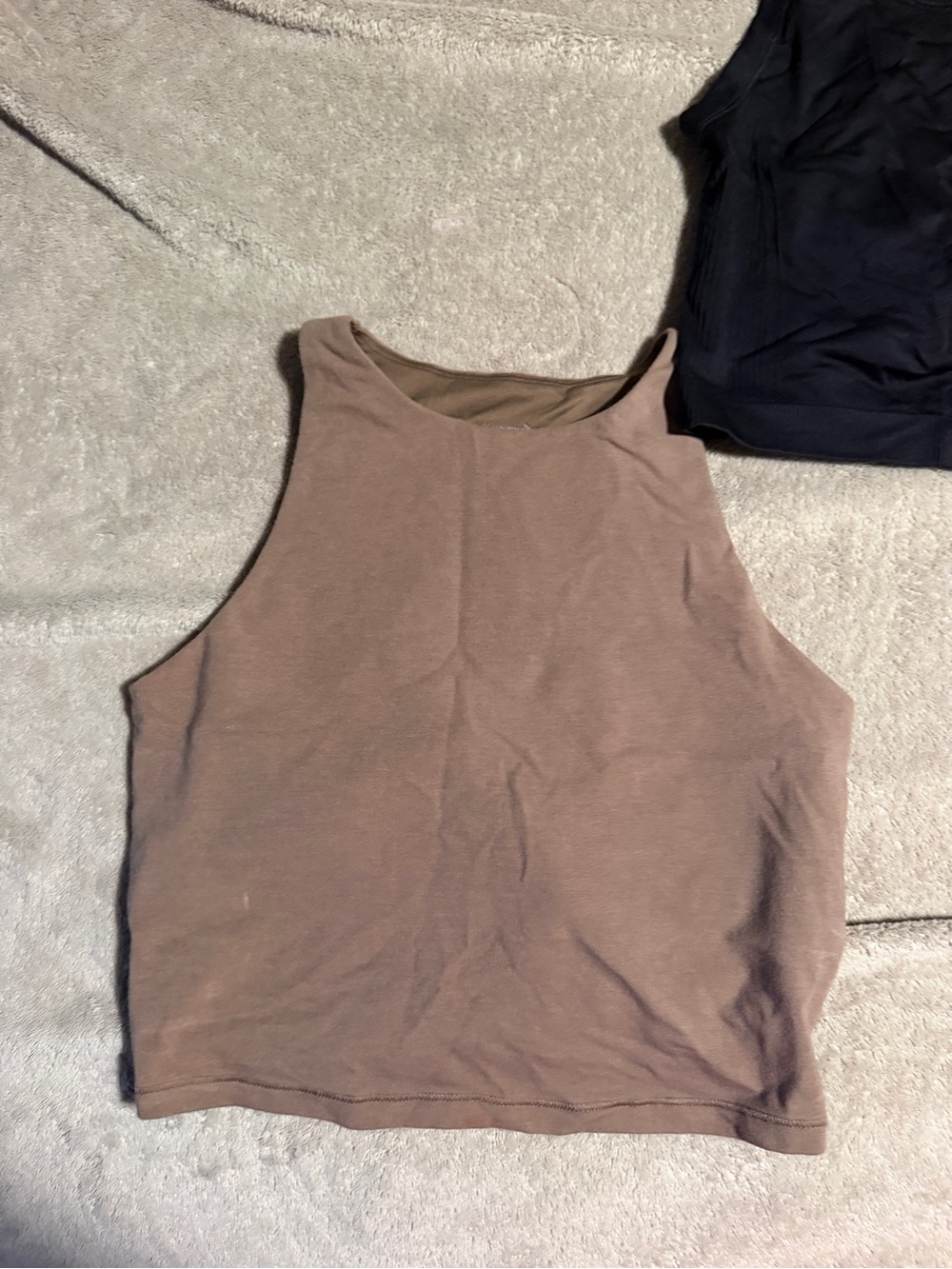 3pc Tank Tops Bundle - Picture 4 of 8